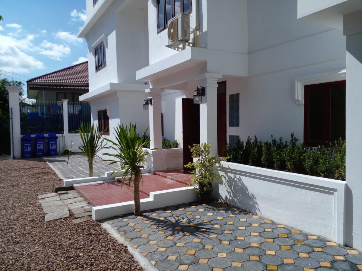 Ban Saylomleng Residence Vientiane Bagian luar foto